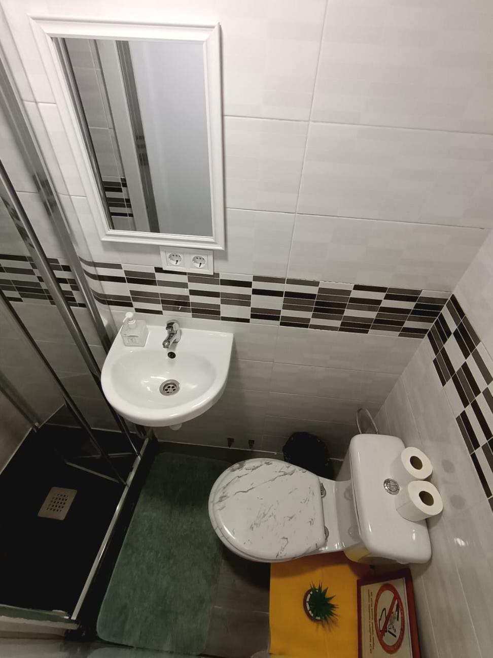 Alanta Apartments Μαδρίτη Εξωτερικό φωτογραφία